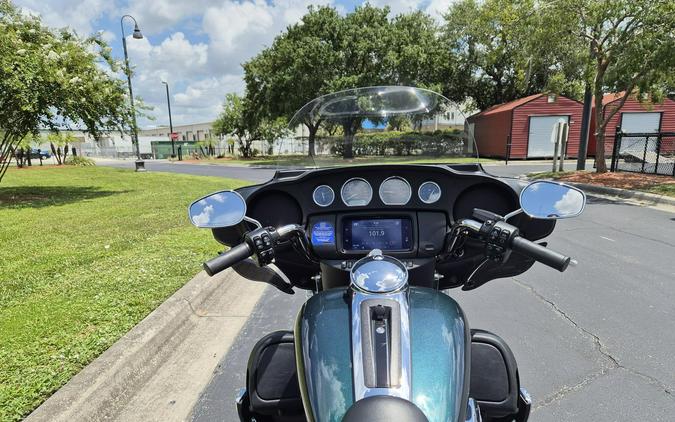 FLHTCUTG 2021 Tri Glide Ultra