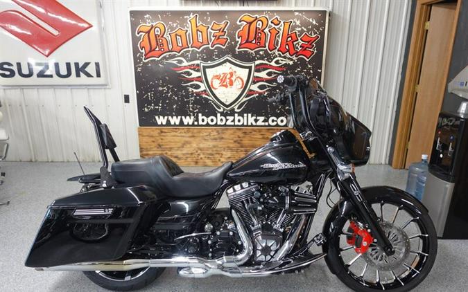 2015 Harley-Davidson Street Glide Special