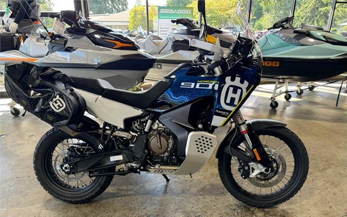 2024 Husqvarna Norden 901 Expedition