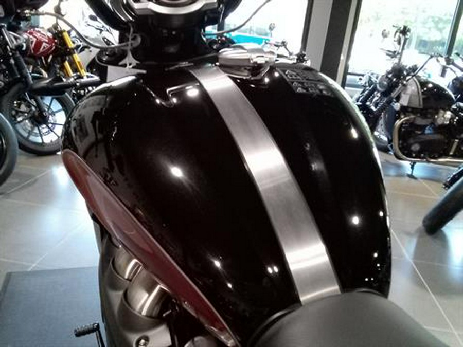2025 Triumph Rocket 3 GT Storm