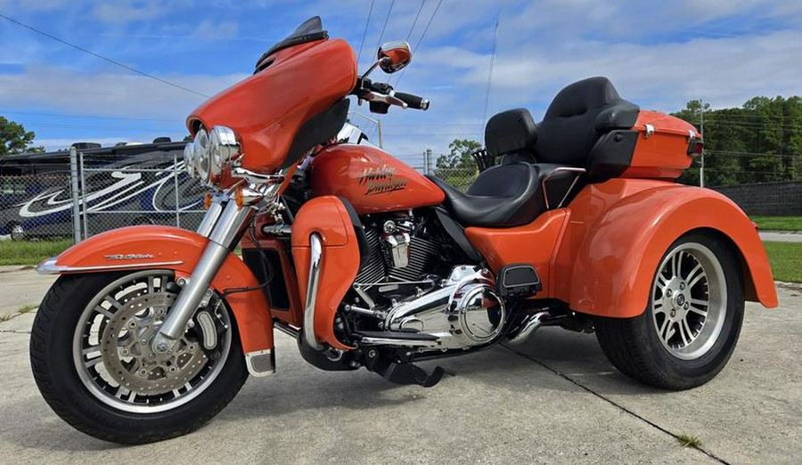 2018 Harley-Davidson® FLHTCUTG - Tri Glide® Ultra