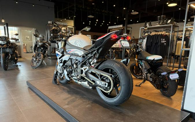 2026 BMW Motorrad 2026 BMW Motorrad S 1000 R WHITE