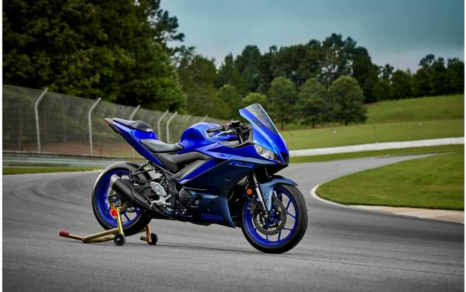 2023 Yamaha R3