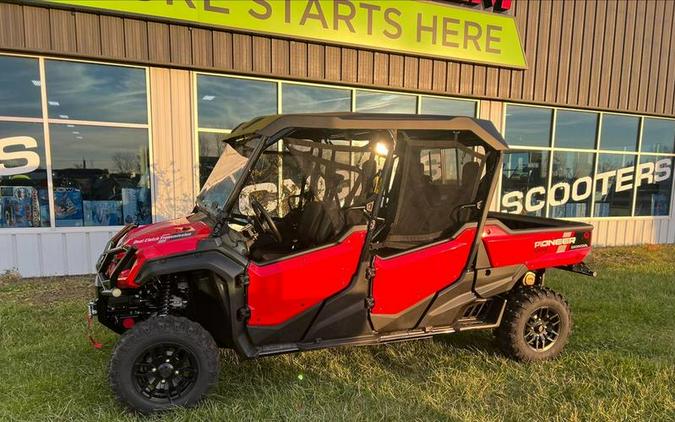 2023 Honda® Pioneer 1000-6 Deluxe Crew