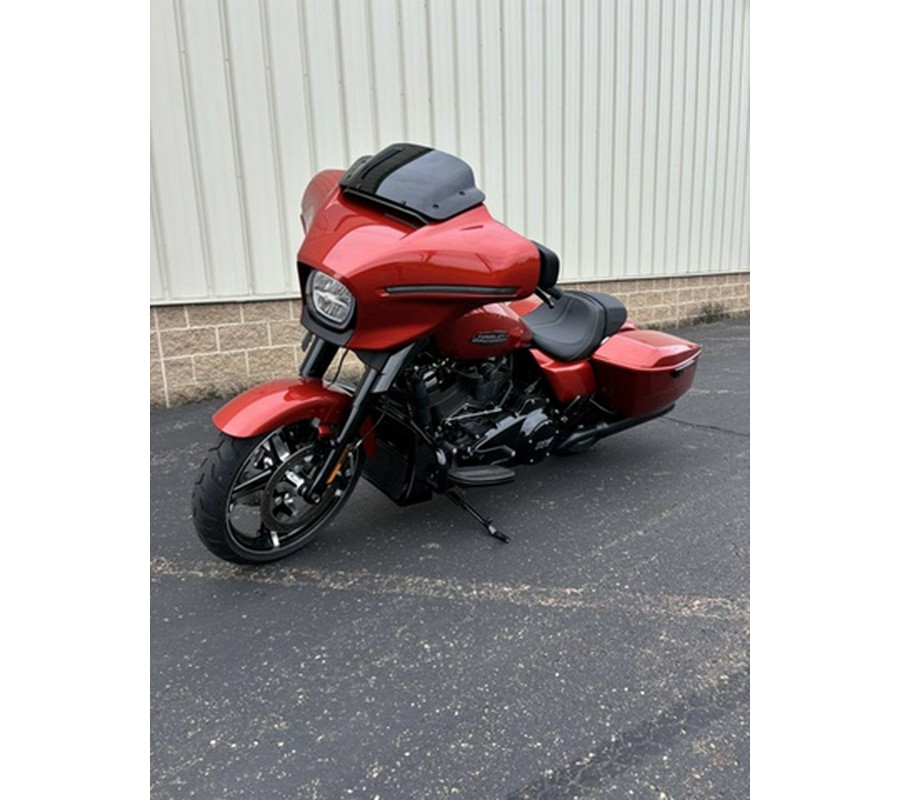 2024 Harley-Davidson FLHX - Street Glide