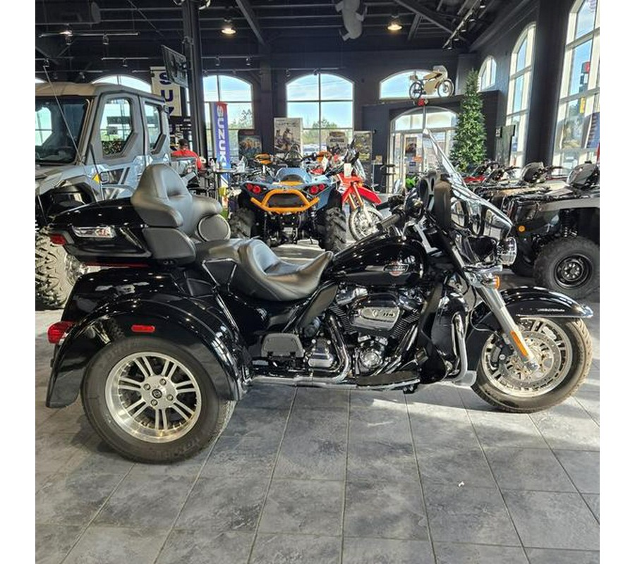2023 Harley-Davidson® FLHTCUTG - Tri Glide® Ultra