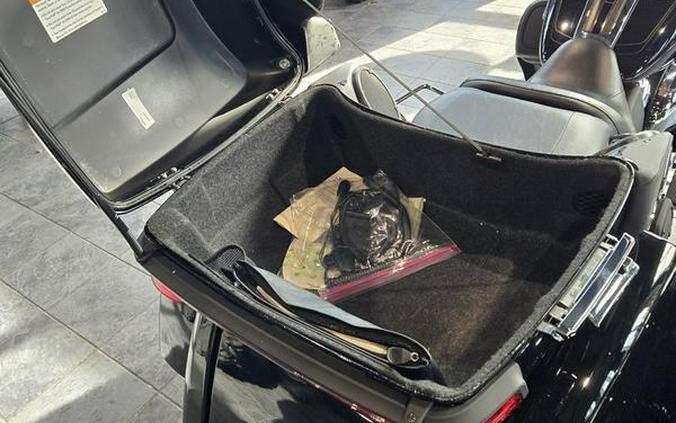 2023 Harley-Davidson® FLHTCUTG - Tri Glide® Ultra