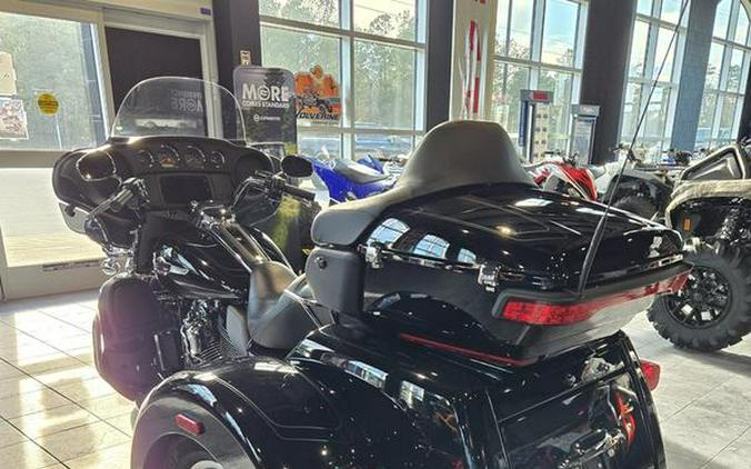 2023 Harley-Davidson® FLHTCUTG - Tri Glide® Ultra