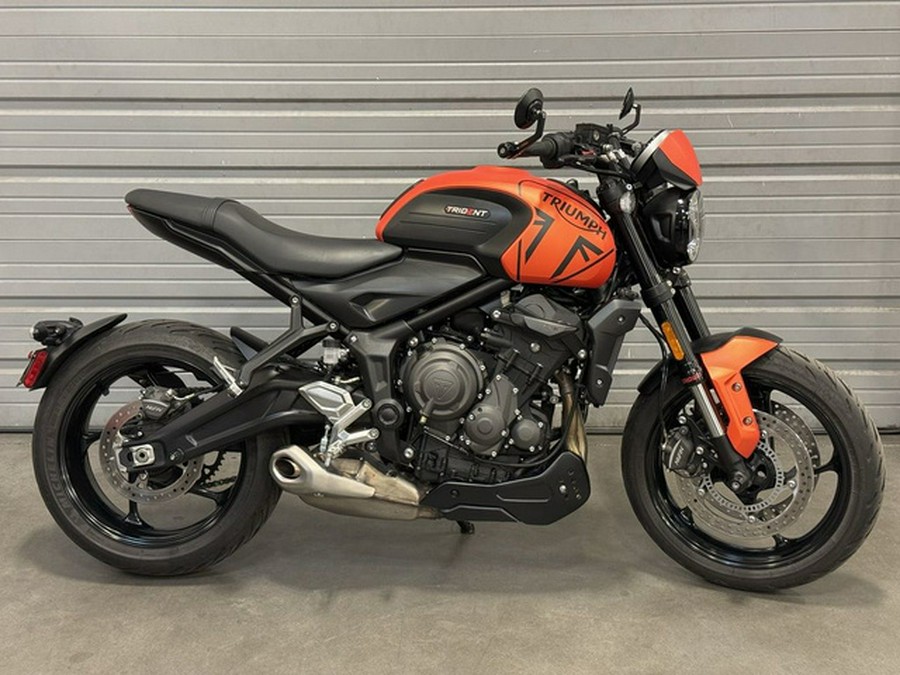 2023 Triumph Trident 660 Matte Baja Orange / Matte Storm Grey 660