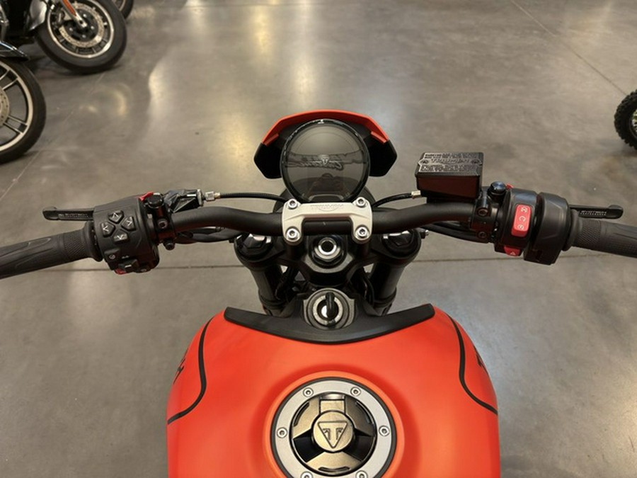 2023 Triumph Trident 660 Matte Baja Orange / Matte Storm Grey 660