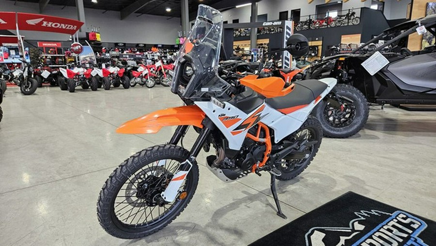 2026 KTM Adventure 390 R