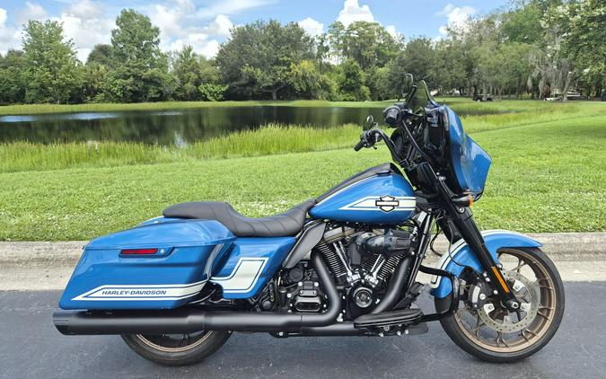 FLHXST 2023 Street Glide ST