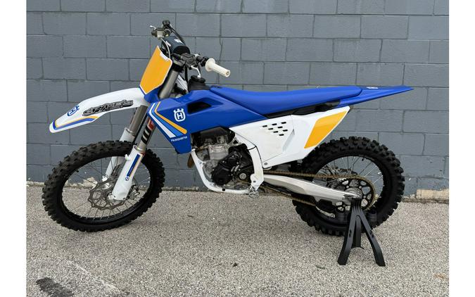 2025 FC 350 HERITAGE - Husqvarna Motorcycles