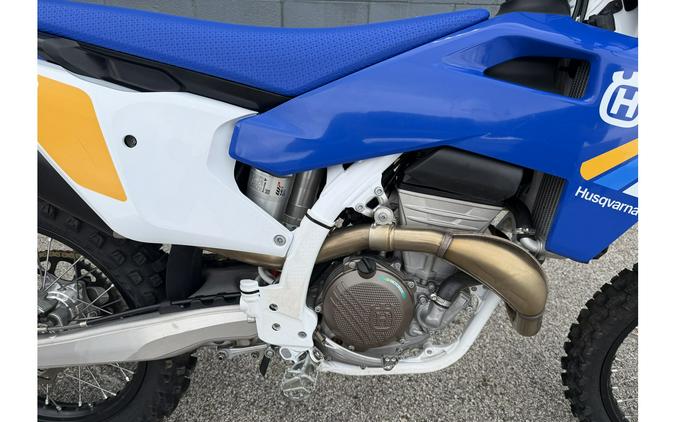2025 FC 350 HERITAGE - Husqvarna Motorcycles