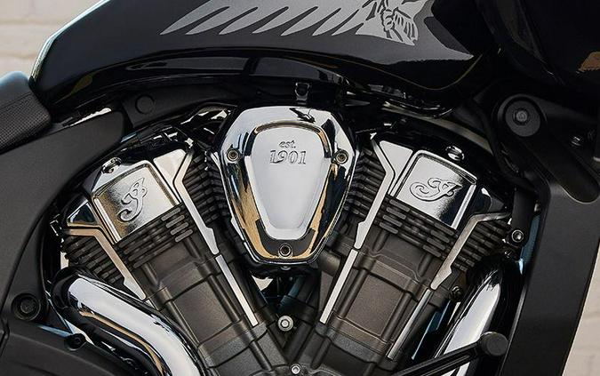 2024 Indian Motorcycle® Challenger® Titanium Smoke