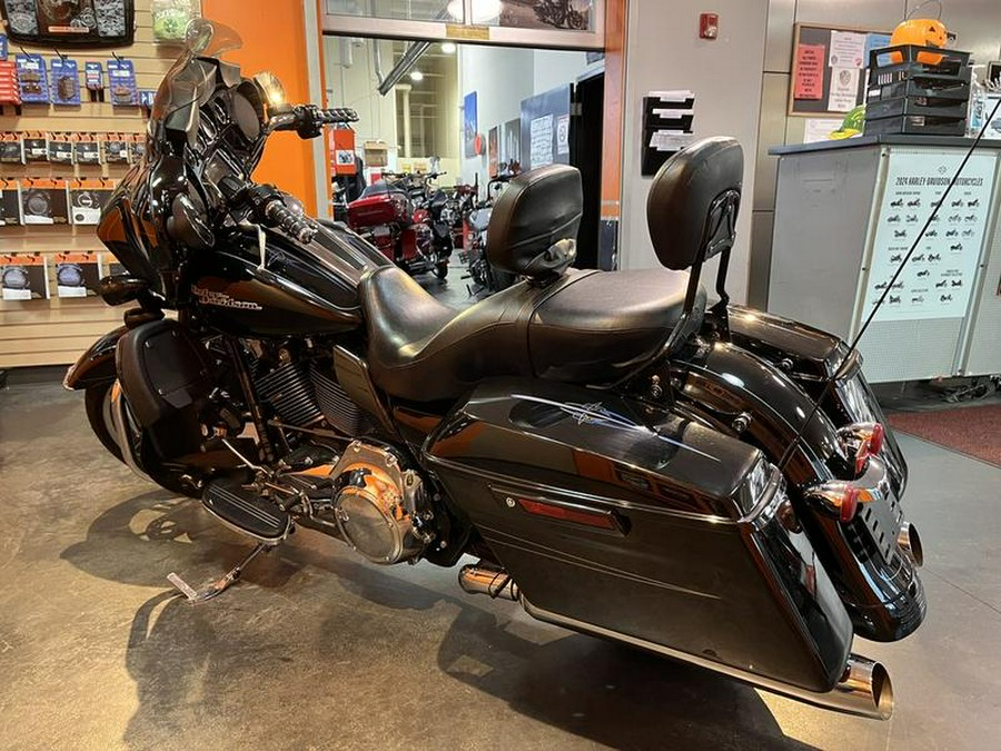 2016 Harley-Davidson® FLHXS - Street Glide® Special