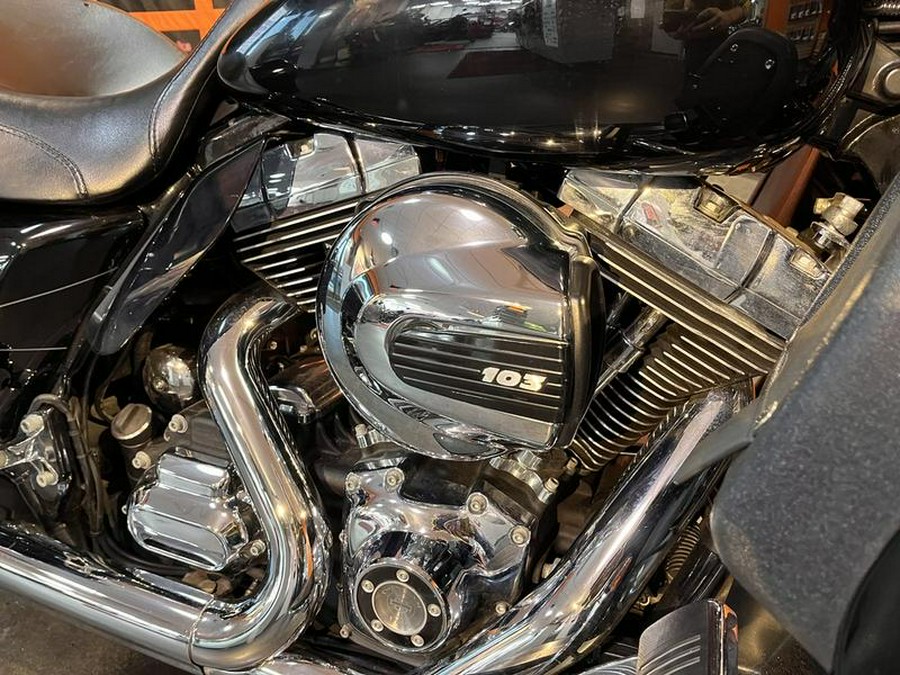 2016 Harley-Davidson® FLHXS - Street Glide® Special