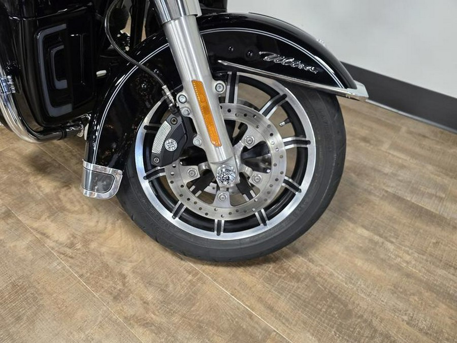 2014 Harley-Davidson® FLHTCU - Electra Glide® Ultra Classic®