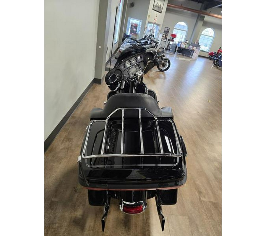 2014 Harley-Davidson® FLHTCU - Electra Glide® Ultra Classic®