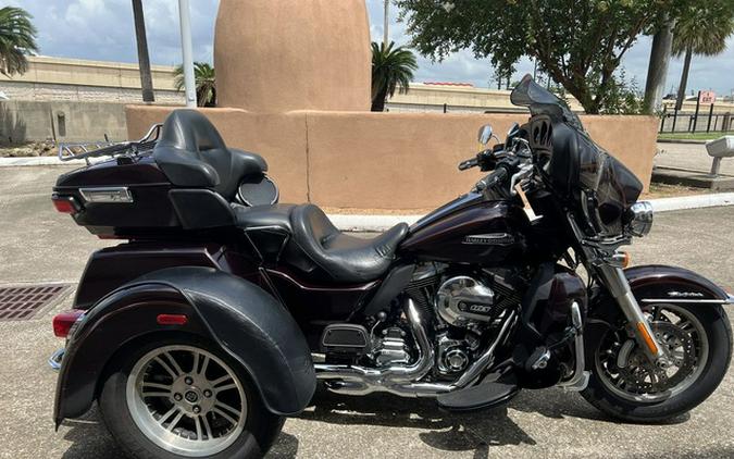 2014 Harley-Davidson FLHTCUTG - Tri Glide Ultra