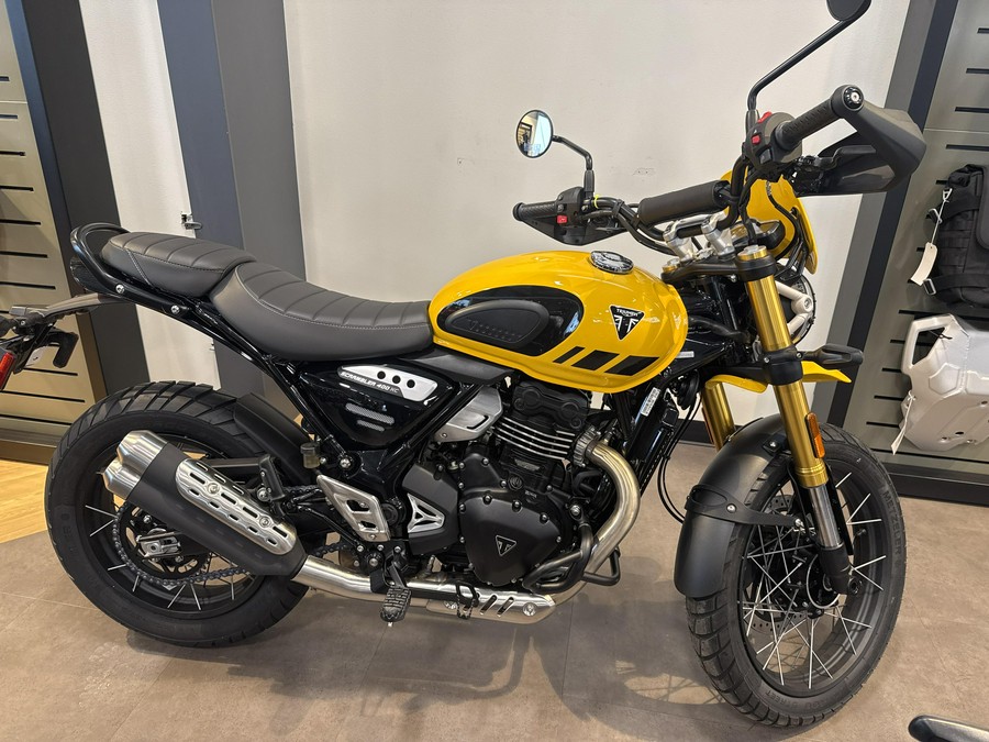 2026 Triumph SCRAMBLER 400 XC