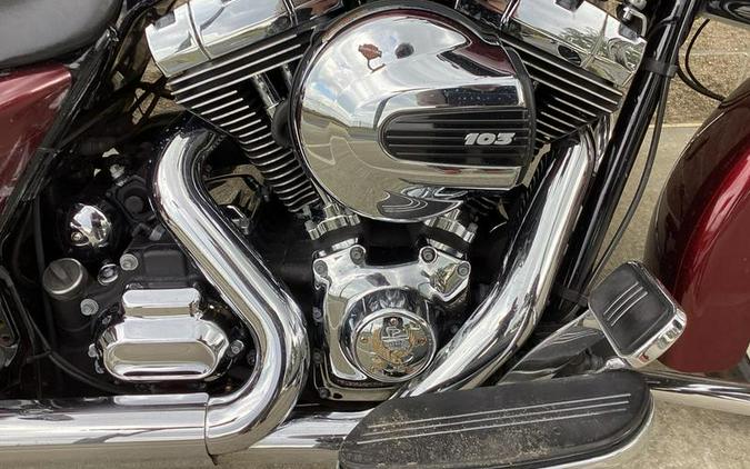 2014 Harley-Davidson® FLHXS - Street Glide® Special