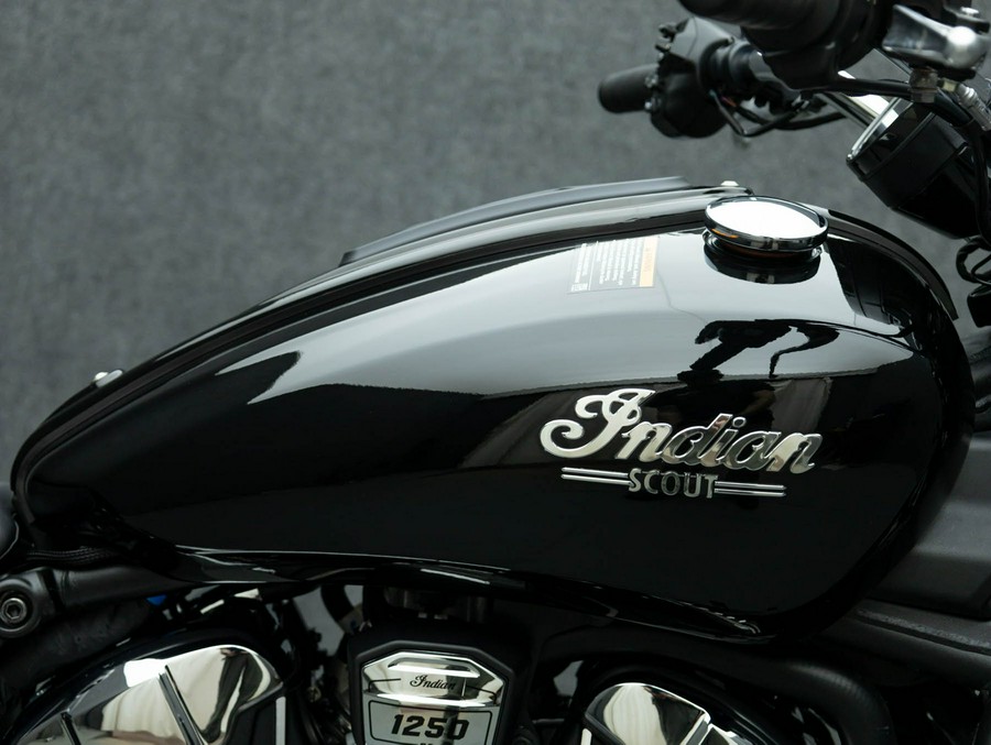 2025 INDIAN SUPER SCOUT LIMITED W/TECH PKGE & ABS