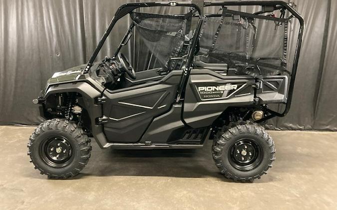 2024 Honda Pioneer 1000-5