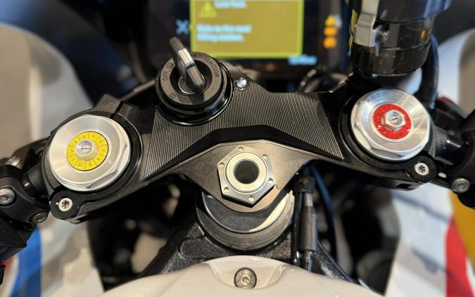 2026 BMW Motorrad M 1000 RR