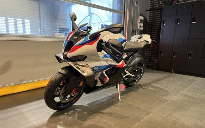 2026 BMW Motorrad M 1000 RR