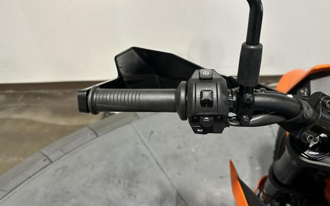 2026 KTM Enduro 390 R