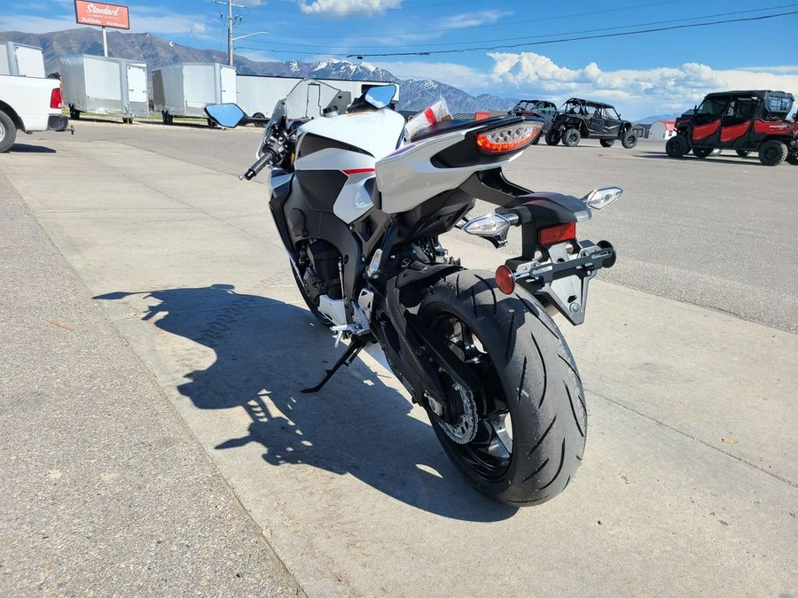 2026 Honda CBR1000RR Base