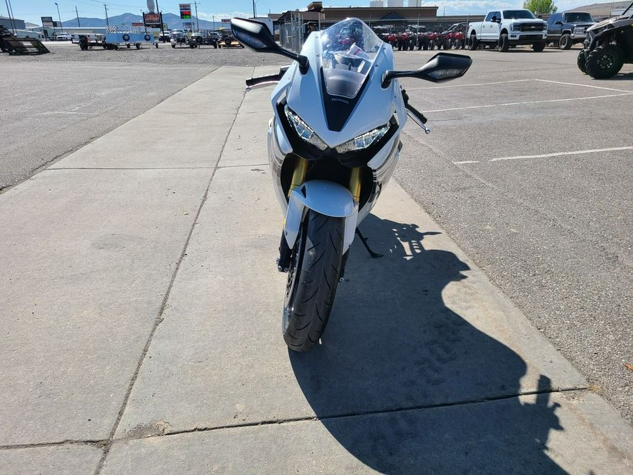 2026 Honda CBR1000RR Base