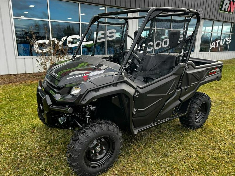 2023 Honda® Pioneer 1000