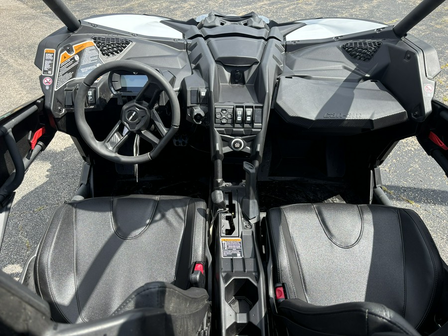 2024 Can-Am™ Maverick X3 RS TURBO RR