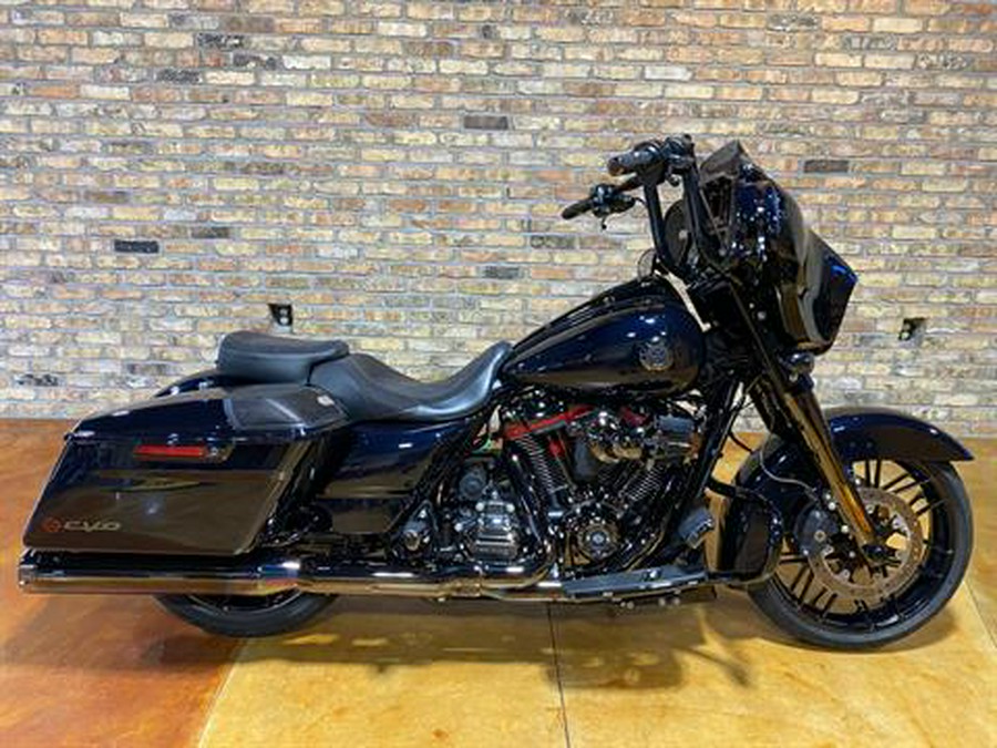 2022 Harley-Davidson CVO™ Street Glide®