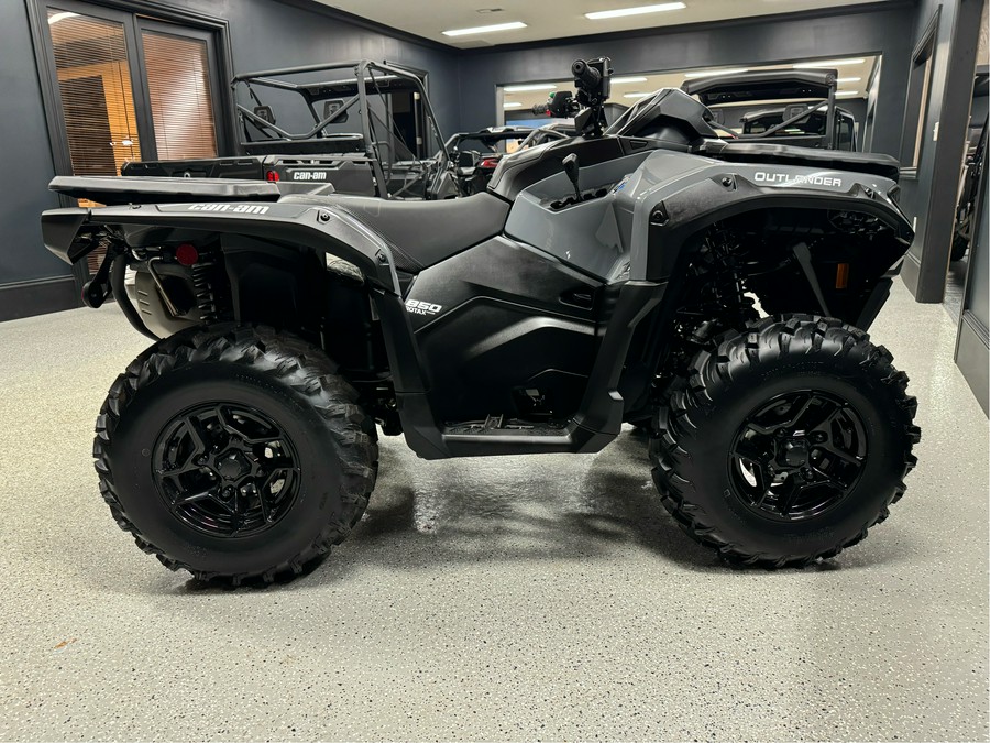 2025 Can-Am Outlander DPS 850