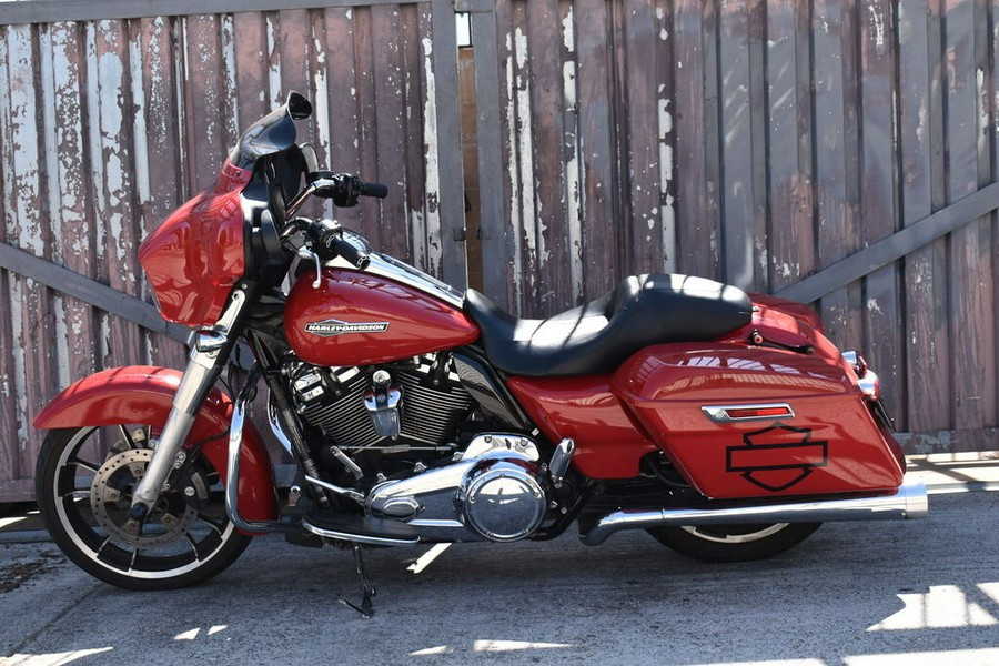 2023 Harley-Davidson® Street Glide® FLHX