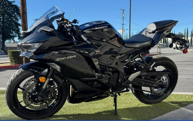 2025 Kawasaki NINJA® ZX™-4R ABS