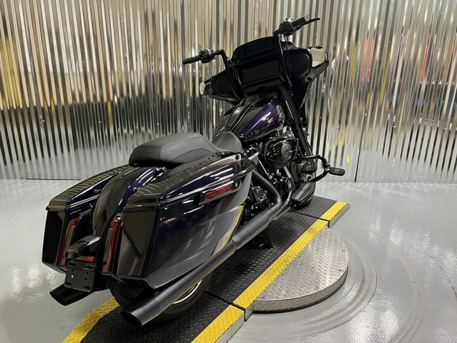 2025 Harley-Davidson FLHX - Street Glide