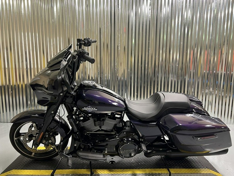 2025 Harley-Davidson FLHX - Street Glide