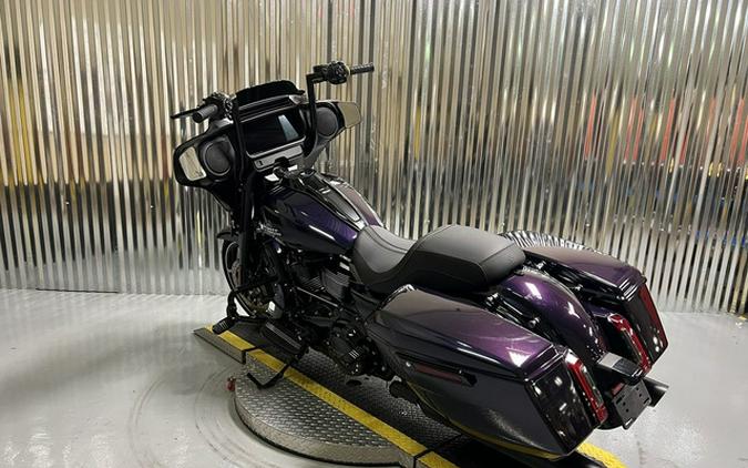 2025 Harley-Davidson FLHX - Street Glide