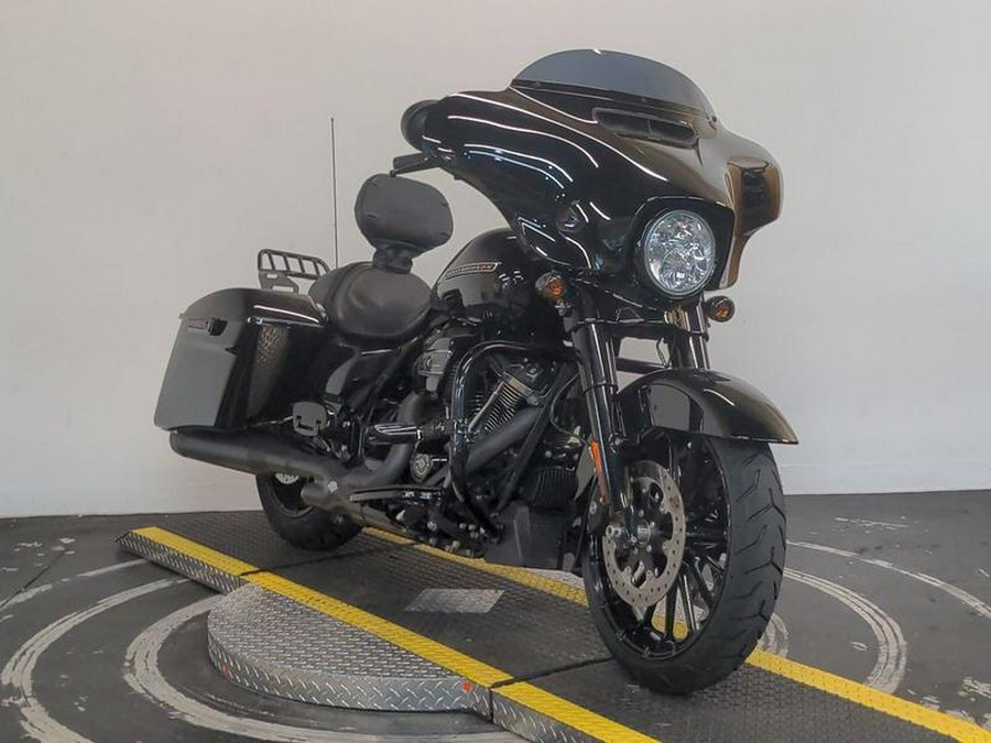 2019 Harley-Davidson® FLHXS - Street Glide® Special