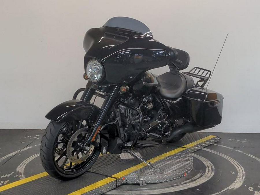 2019 Harley-Davidson® FLHXS - Street Glide® Special