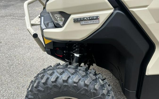 2025 Can-Am Defender Limited HD10 Desert Tan & Stealth Black