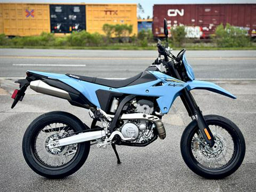 2025 Suzuki DR-Z4SM