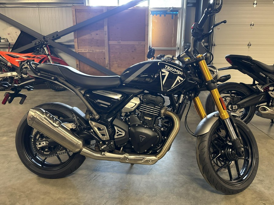 2025 Triumph SPEED 400