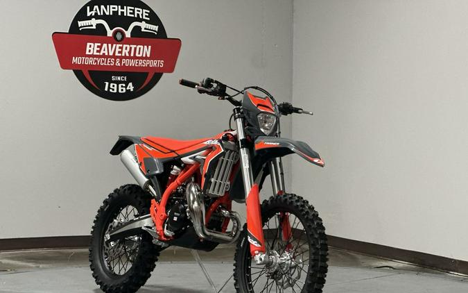 2026 BETA Xtrainer 300