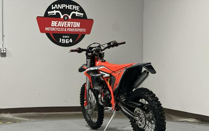 2026 BETA Xtrainer 300