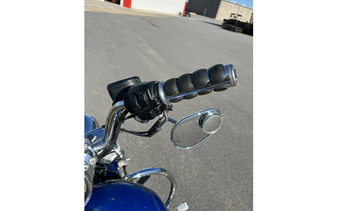 2007 XL 1200C Sportster® 1200 Custom *WHOLESALE* - Harley-Davidson®